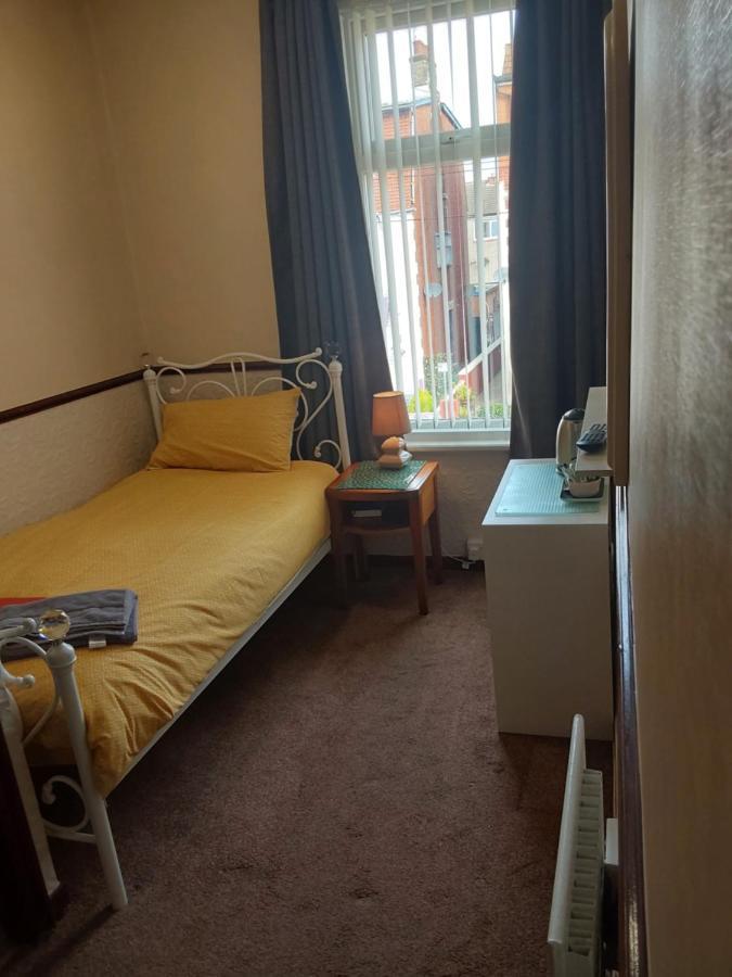 Bianca Guesthouse ブラックプール エクステリア 写真